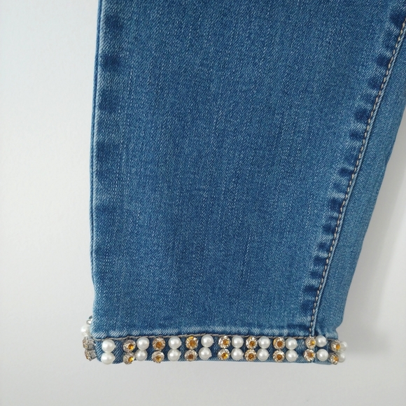 Miss Natalie Jeans - Picture 5 of 7